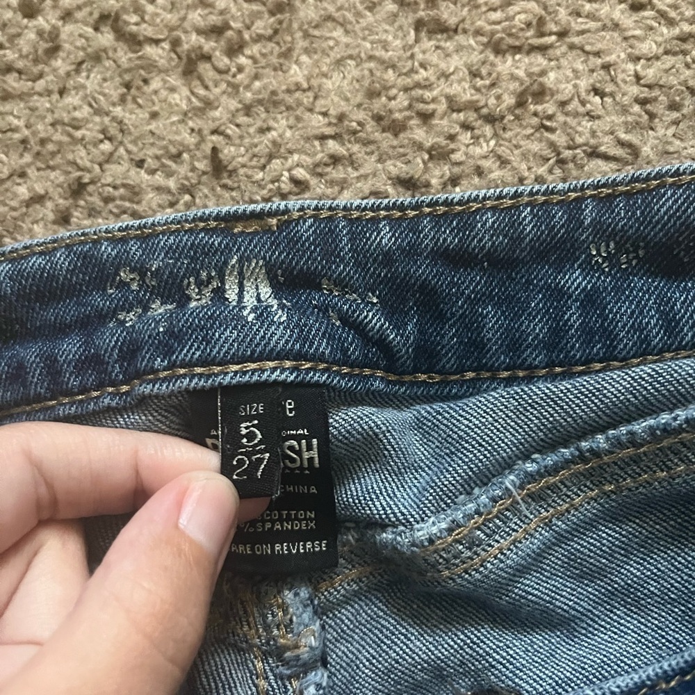 Rewash Distressed Jeans - Picture 5 of 8